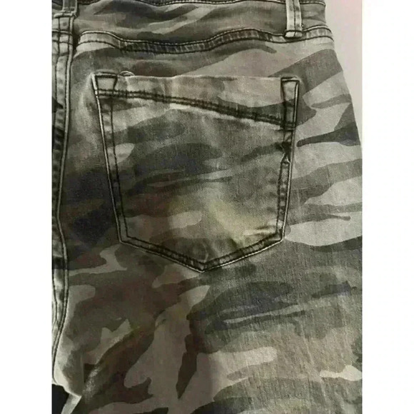 Women's Camo Ankle Leggings Mid-Rise Size 8 Express - Picture 5 of 6